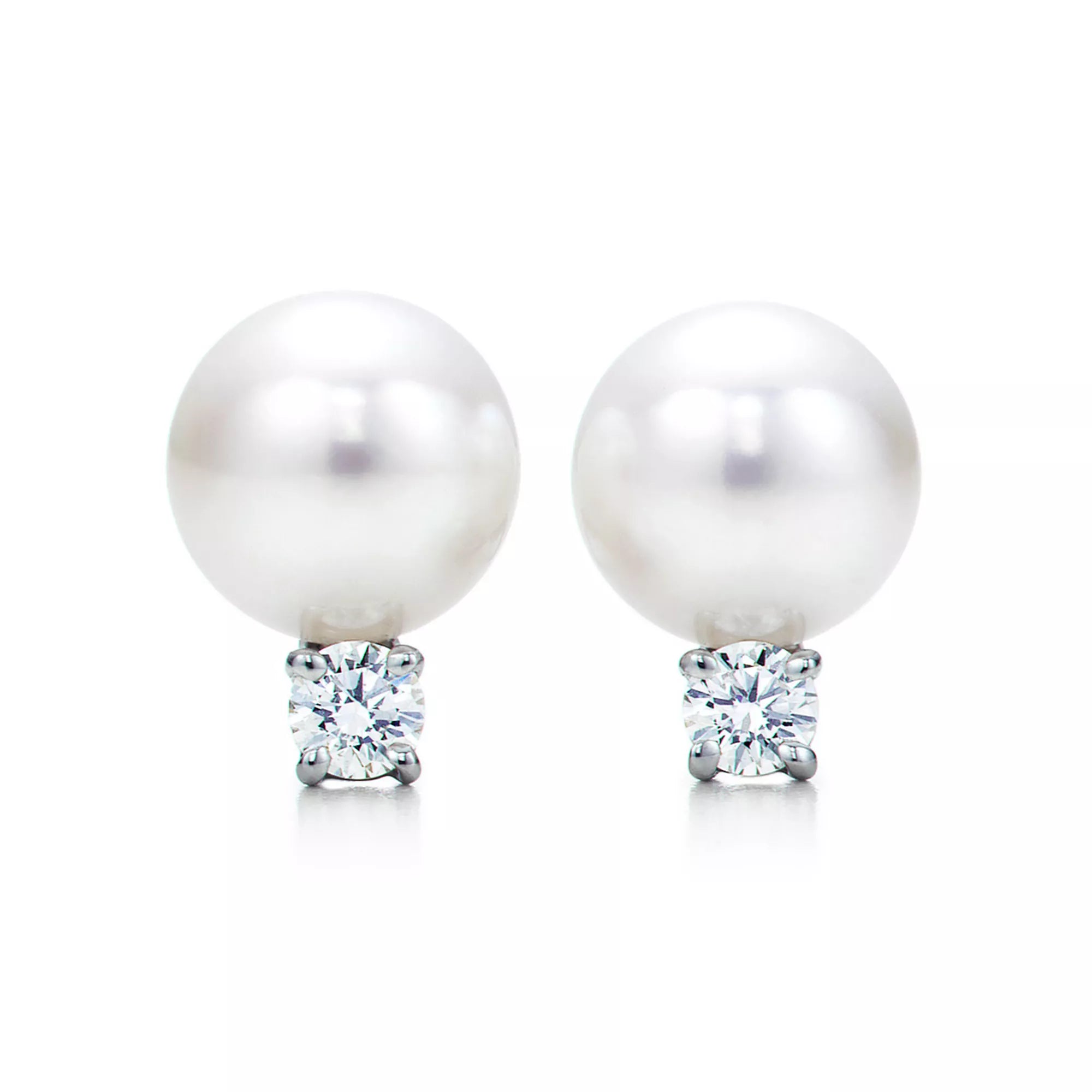Tiffany Signature® Pearls Earrings