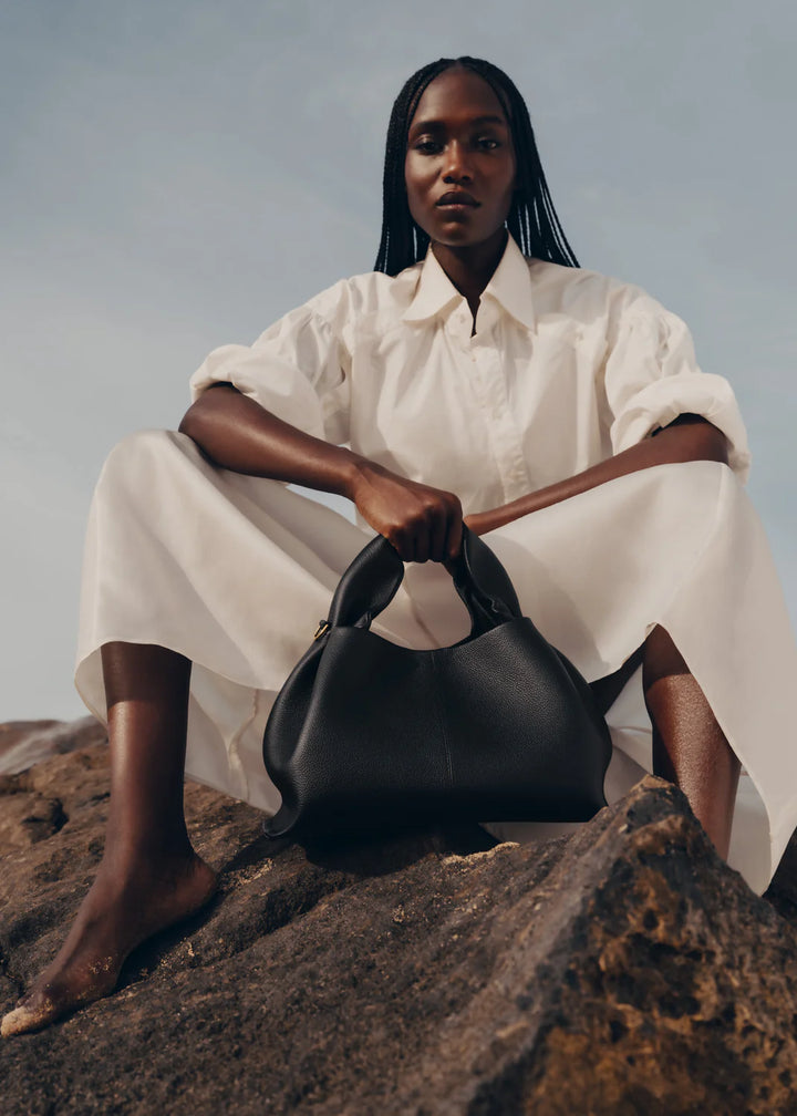Numéro Neuf Edition Textured Black