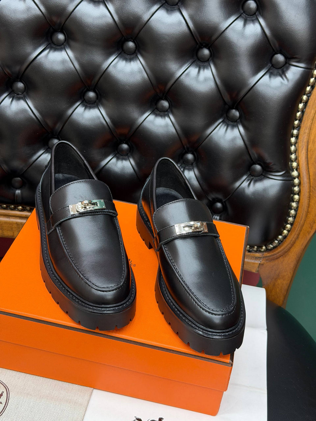 Monarque Noir Metal Tokalı Platform Loafer – Siyah