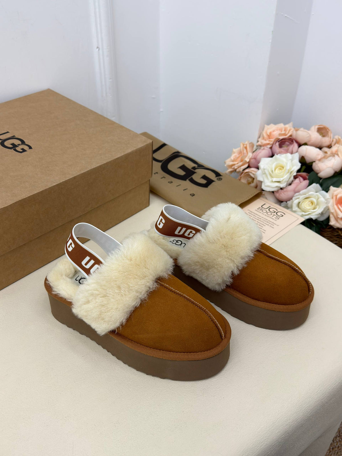 Caramel Bliss Kürklü Platform Terlik – Taba & Ekru