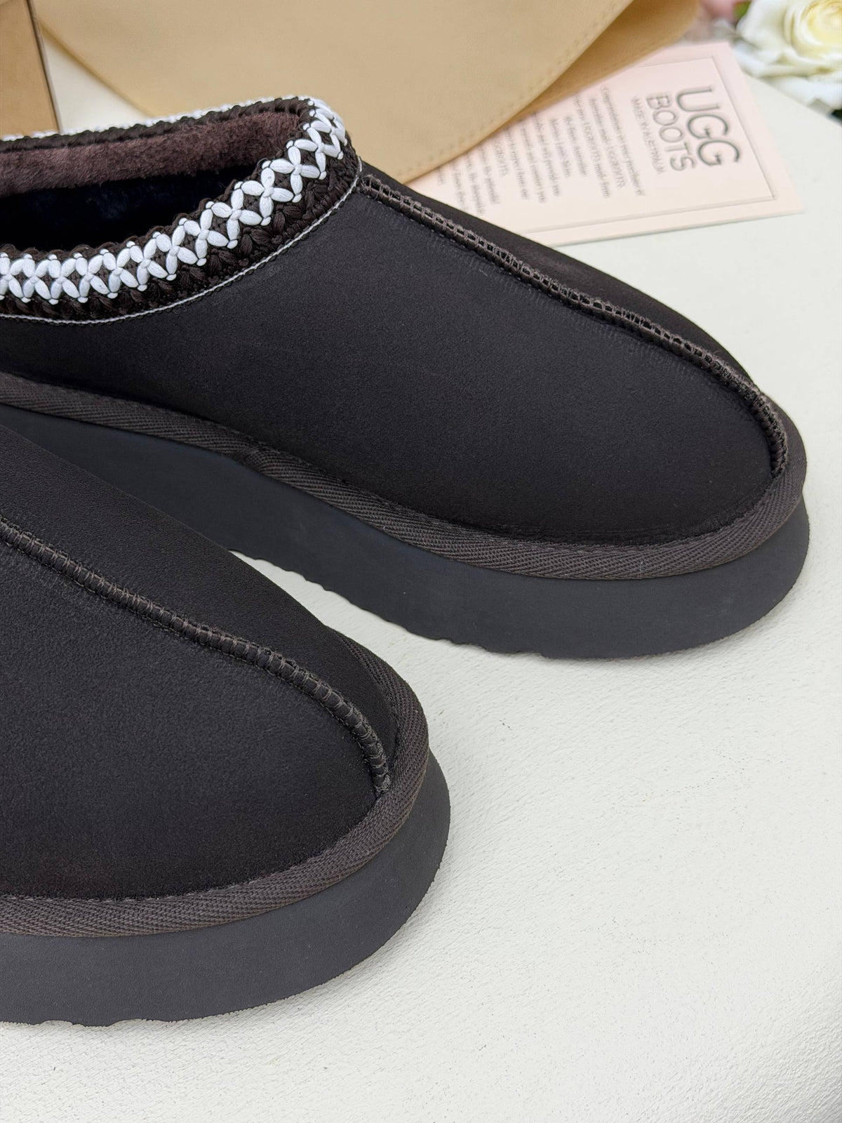 Luna Cozy Örgü Detaylı Platform Terlik – Siyah
