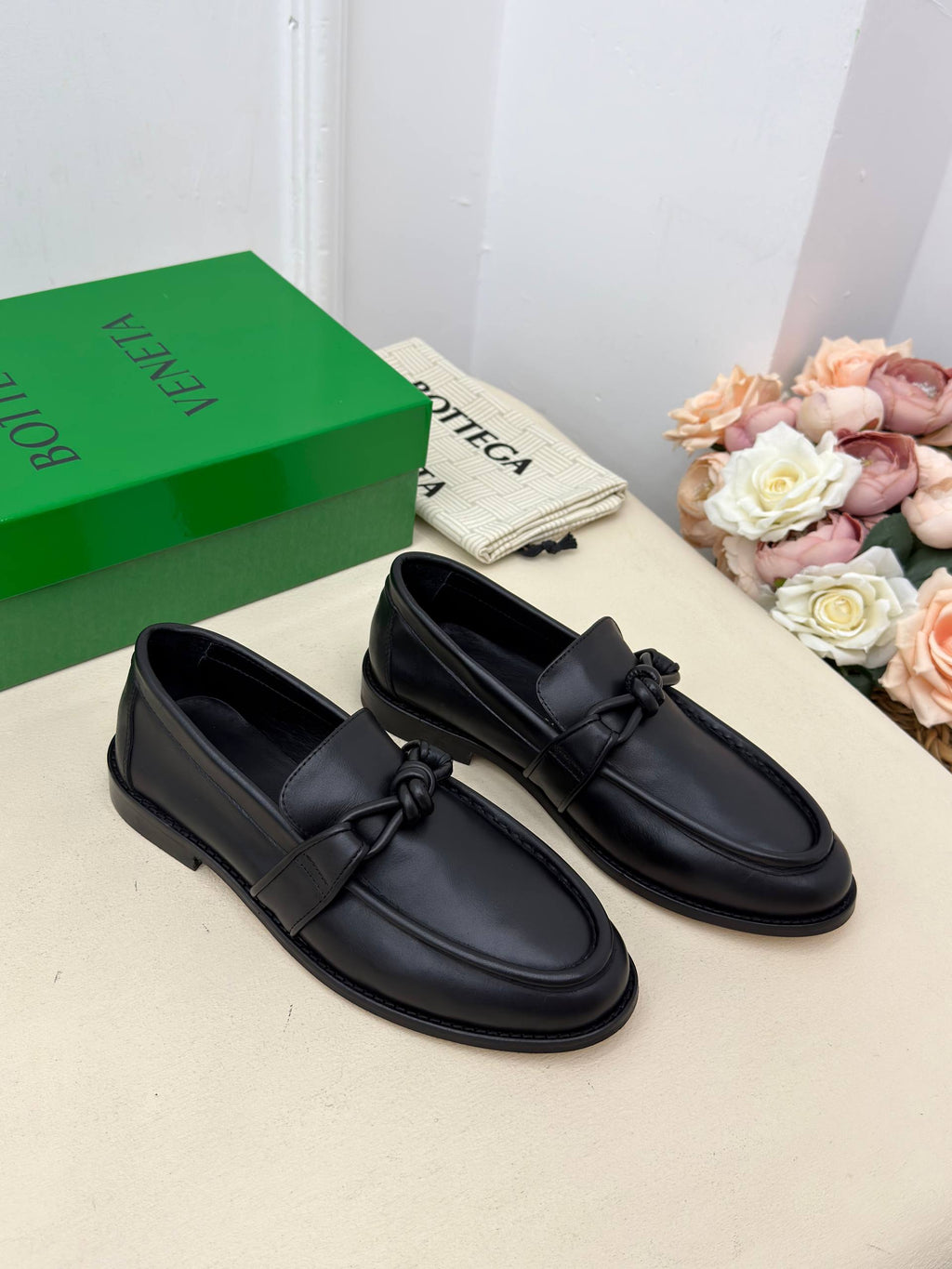 Élégance Noire Düğüm Detaylı Loafer Ayakkabı – Siyah