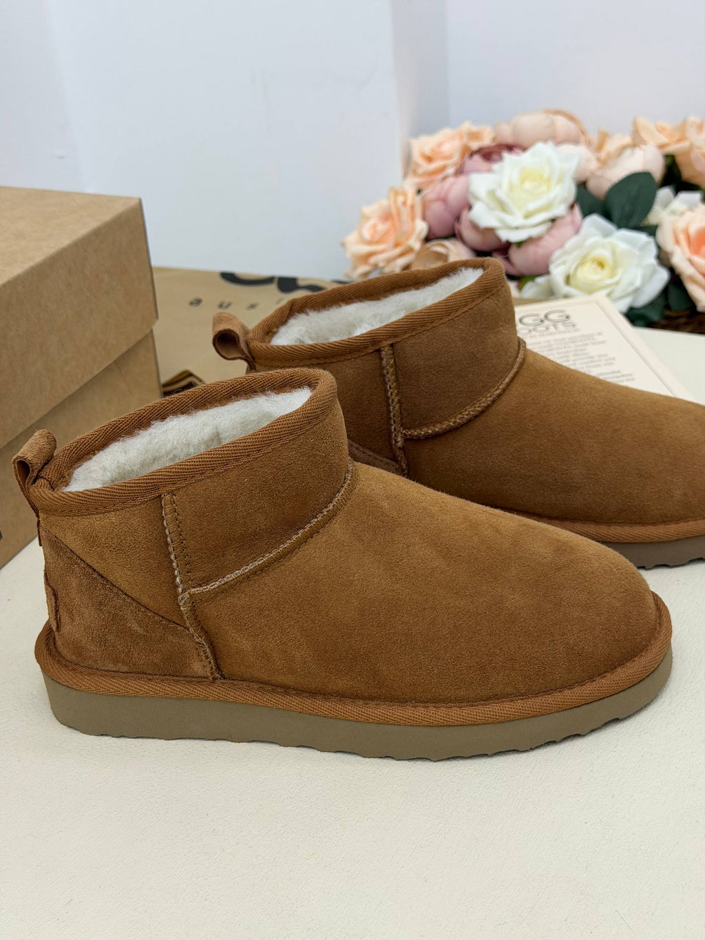 Caramel Douce Kürklü Mini Bot – Taba