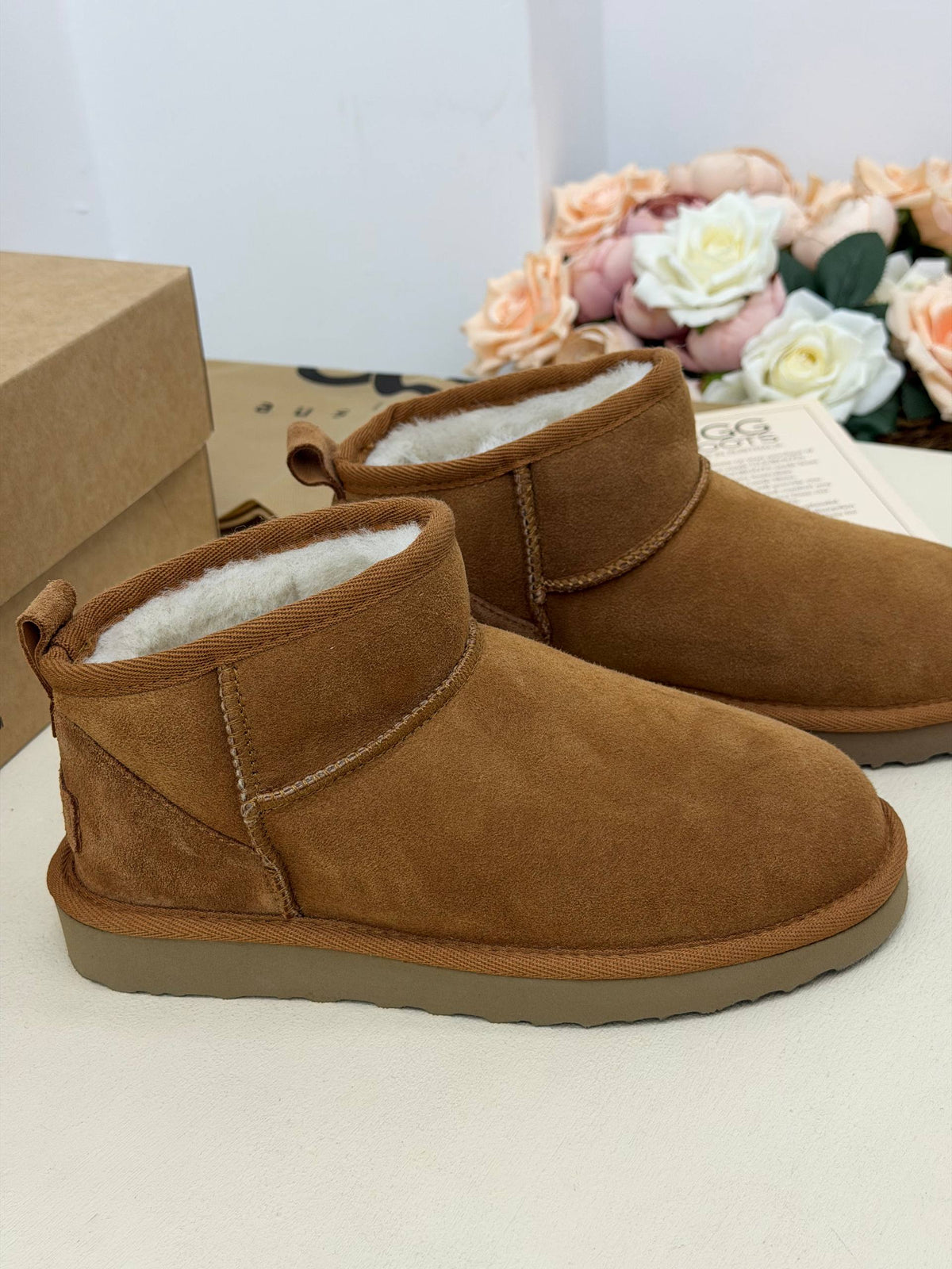 Caramel Douce Kürklü Mini Bot – Taba