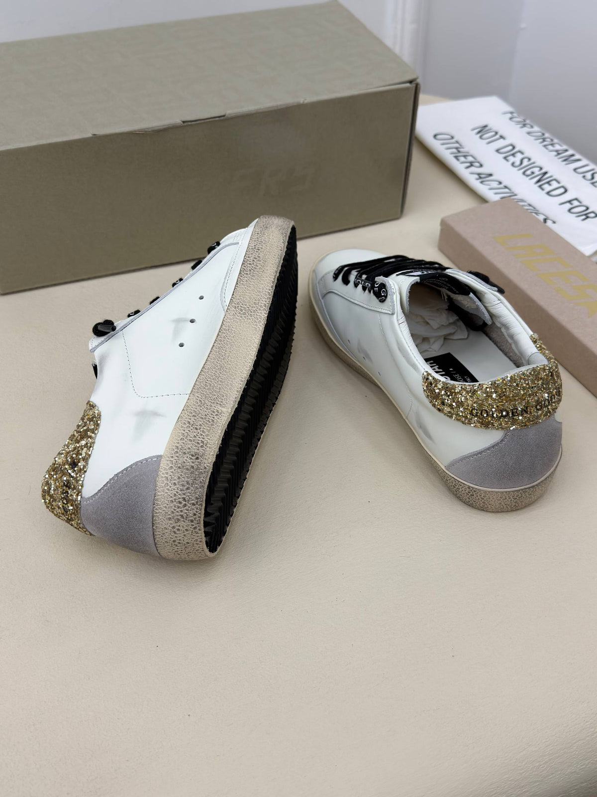 Étoile Dorée Yıldız Detaylı Sneaker – Beyaz & Gold