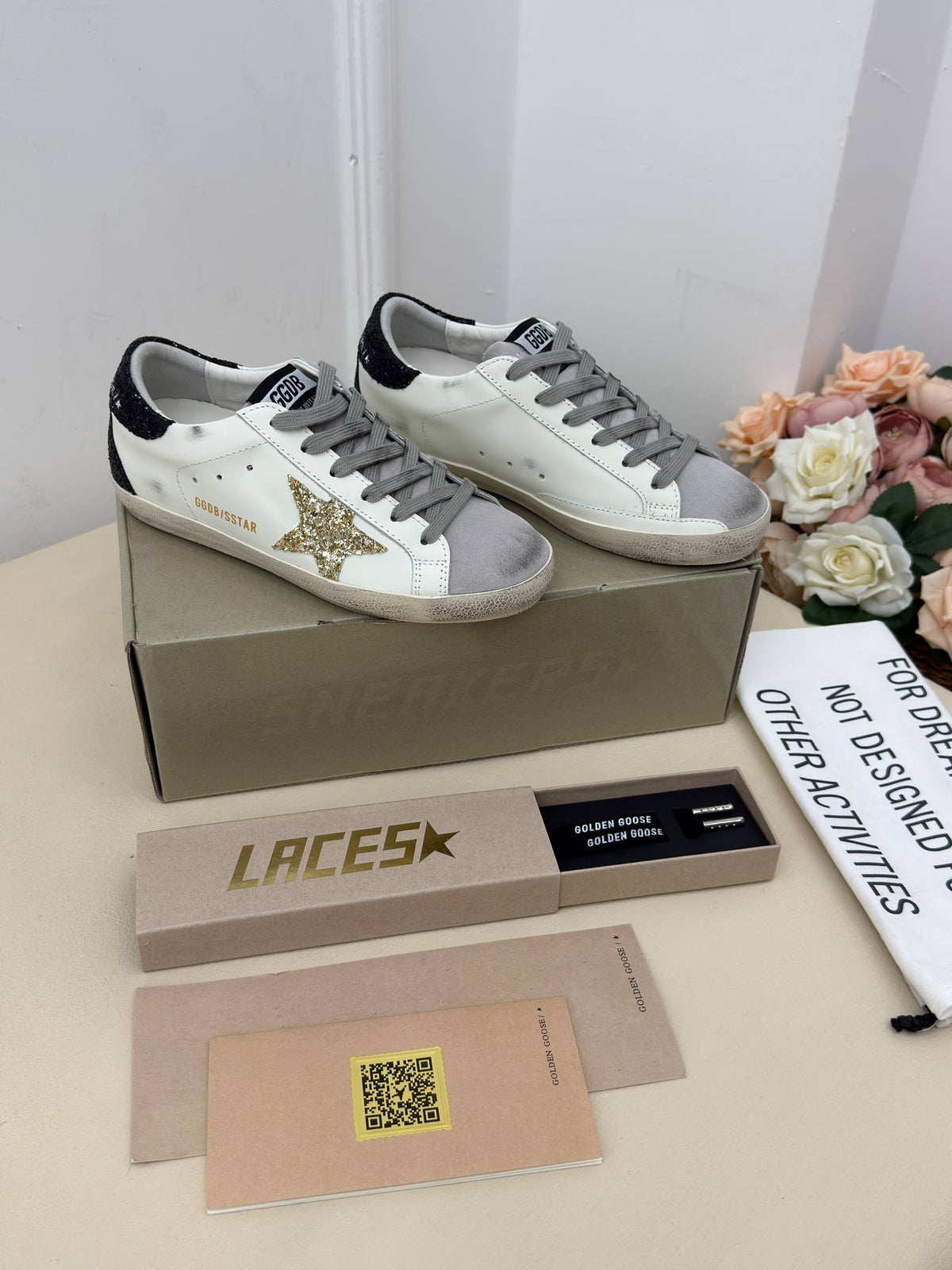 Étoile Gold Işıltılı Yıldız Sneaker – Beyaz & Gold