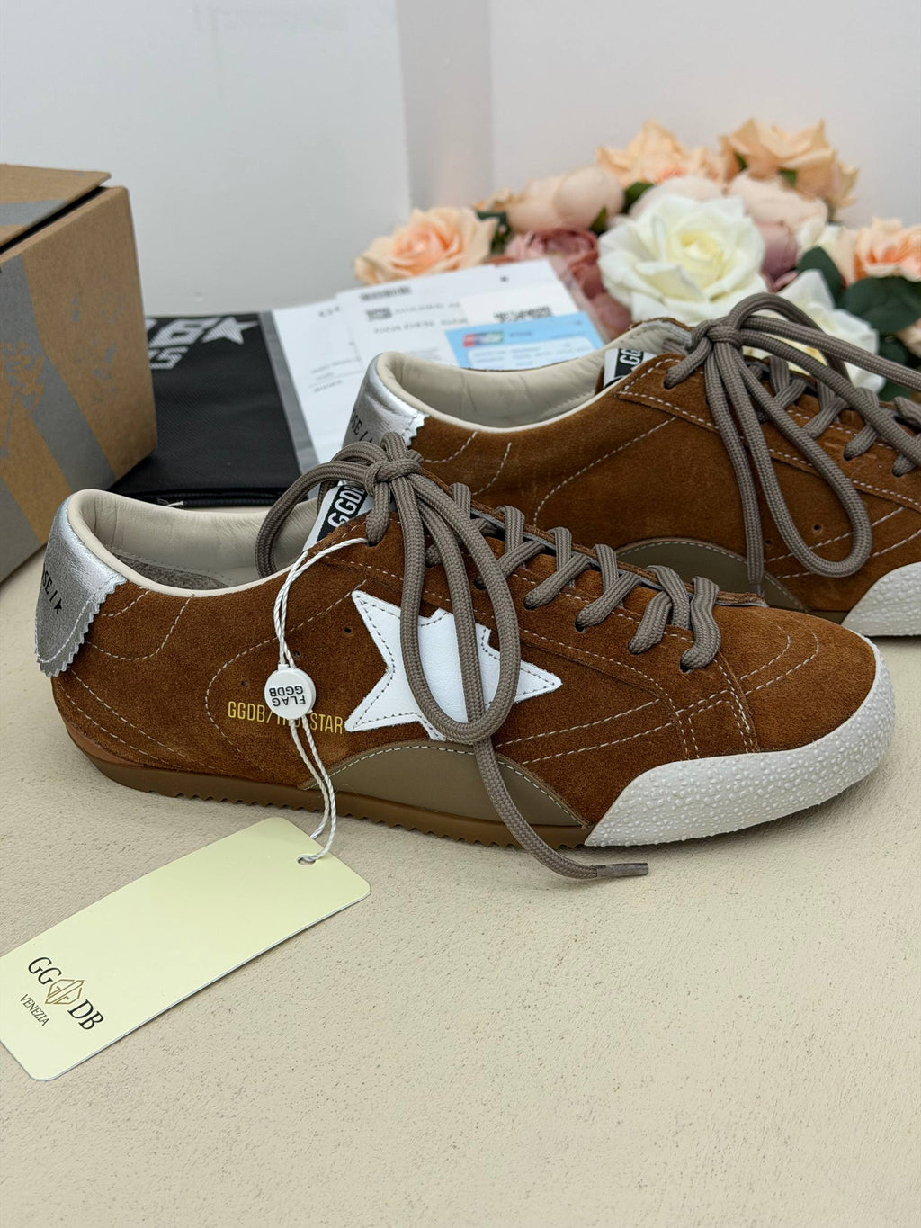 Siena Suède Yıldız Detaylı Sneaker – Taba & Beyaz
