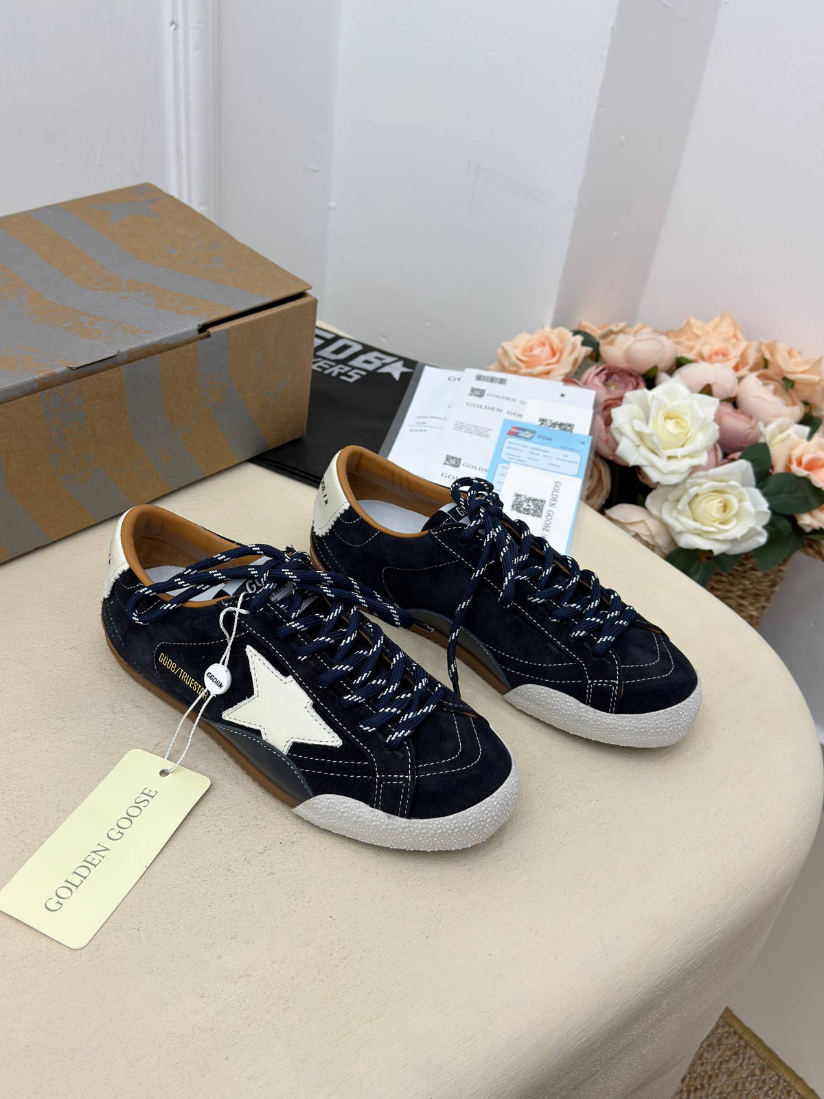 Riviera Navy Yıldız Detaylı Süet Sneaker – Lacivert & Beyaz