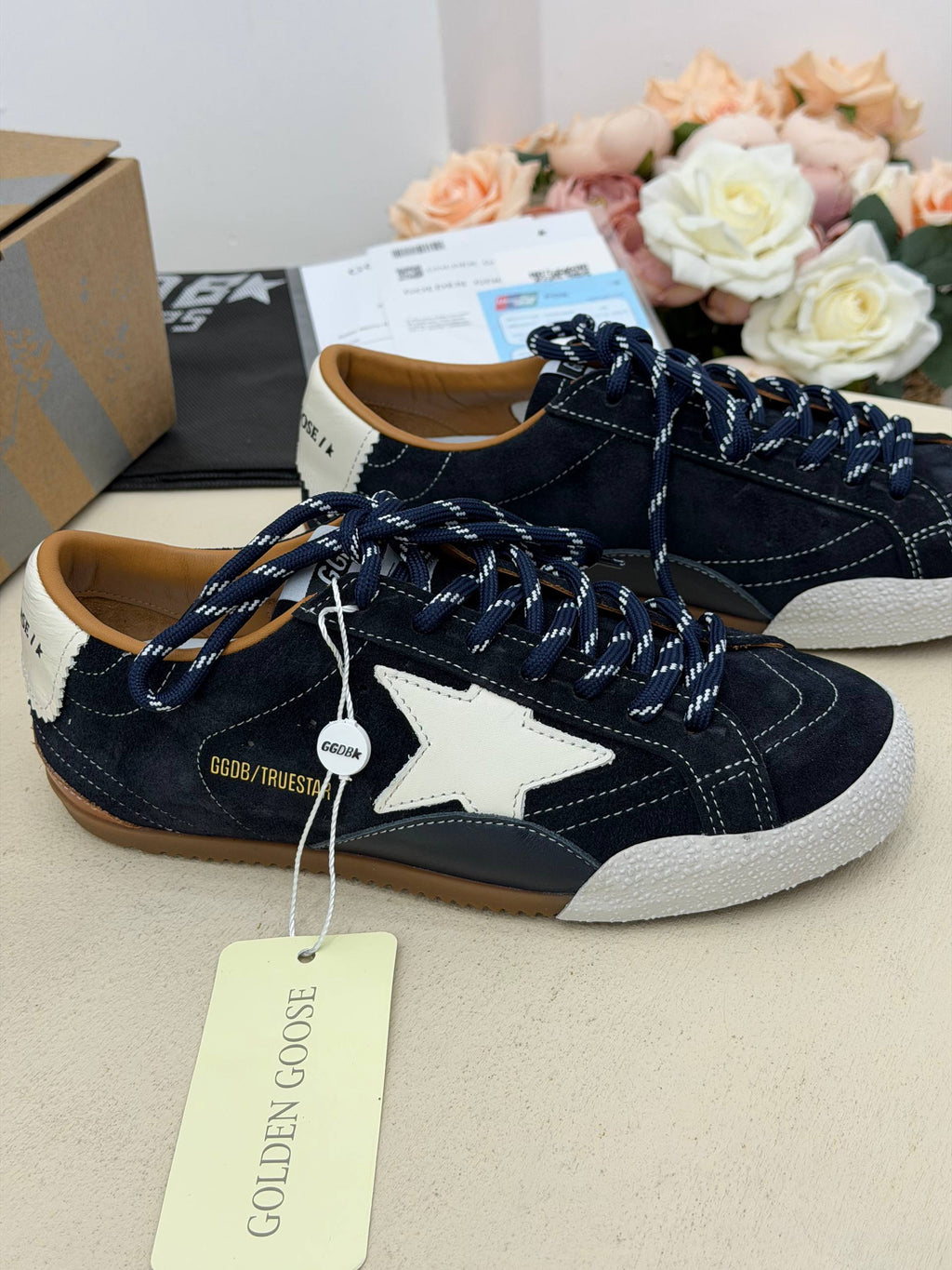 Riviera Navy Yıldız Detaylı Süet Sneaker – Lacivert & Beyaz