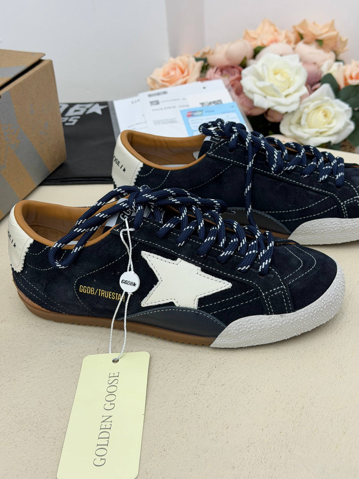 Riviera Navy Yıldız Detaylı Süet Sneaker – Lacivert & Beyaz