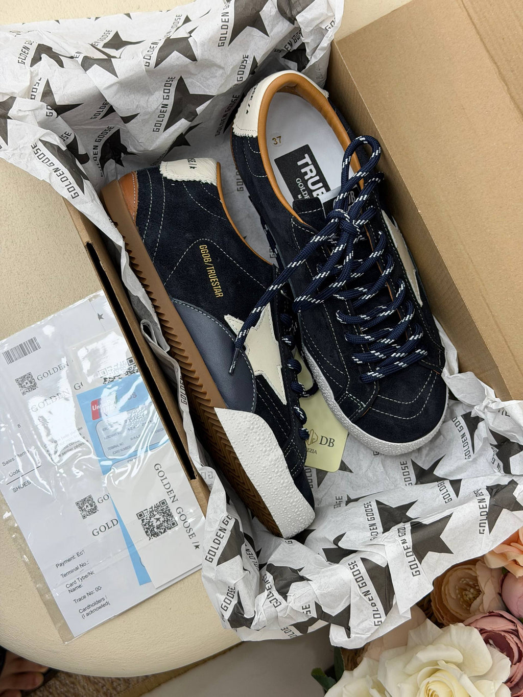 Riviera Navy Yıldız Detaylı Süet Sneaker – Lacivert & Beyaz