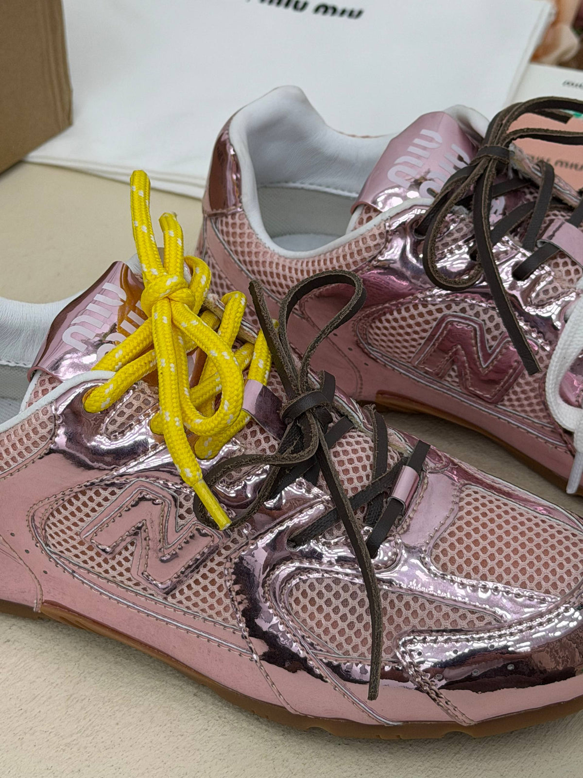 Rosé Metallic Runner Sneaker – Pembe