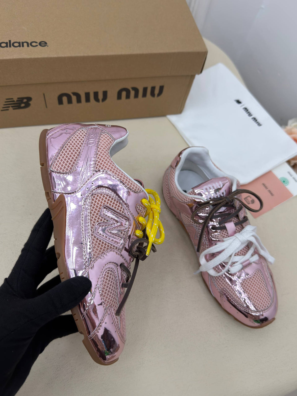 Rosé Metallic Runner Sneaker – Pembe