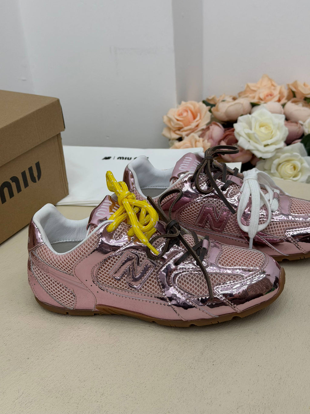 Rosé Metallic Runner Sneaker – Pembe
