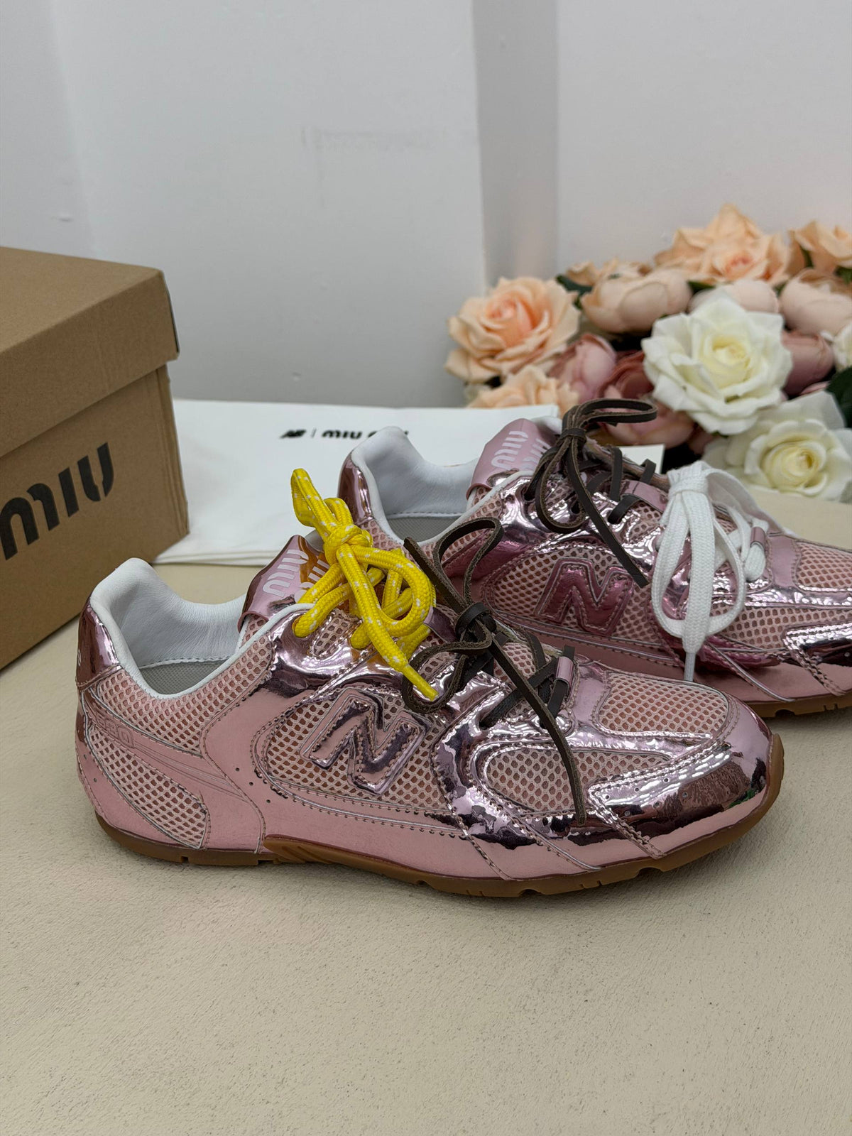 Rosé Metallic Runner Sneaker – Pembe