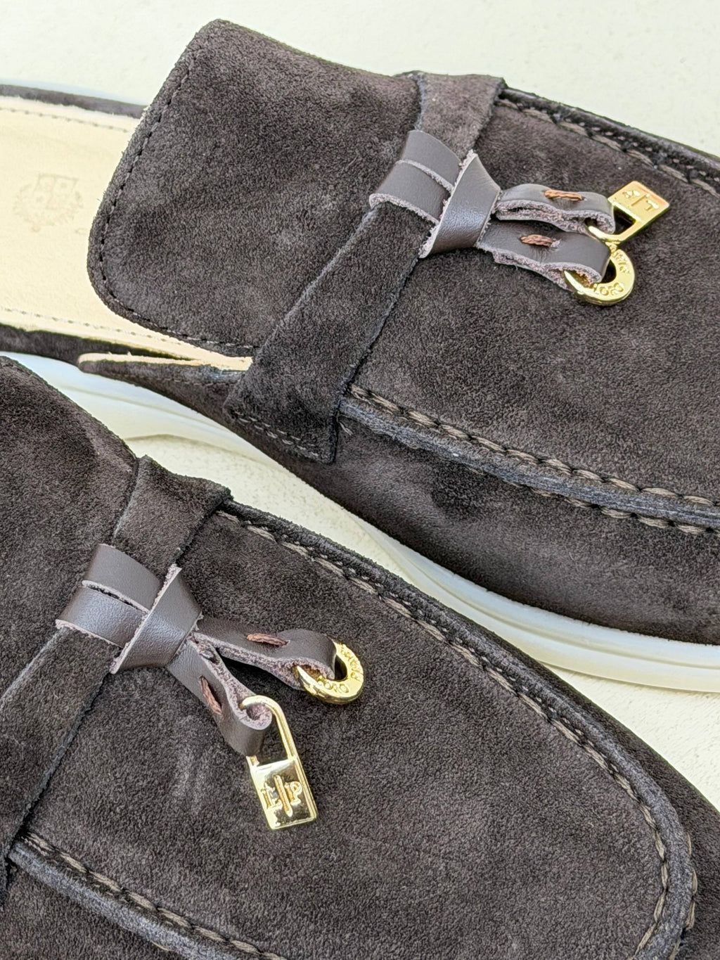 Noir Süet Görünümlü Loafer Terlik – Siyah