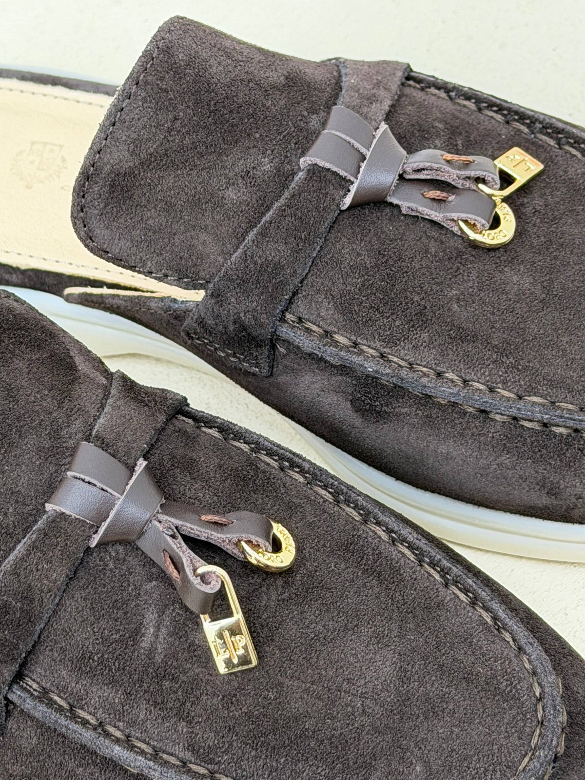 Noir Süet Görünümlü Loafer Terlik – Siyah