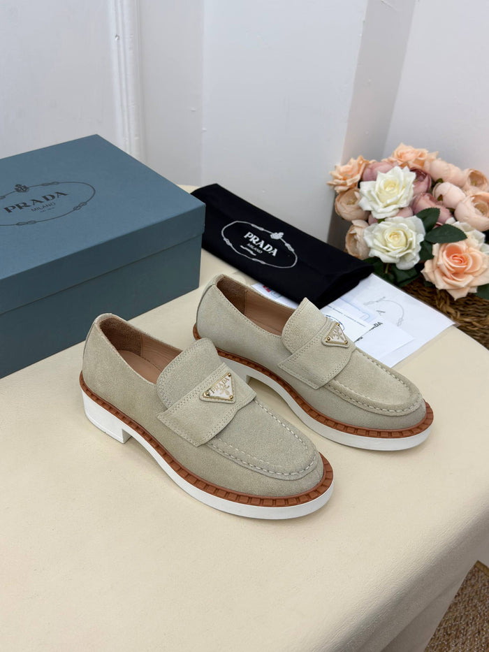 Milano Süet Görünümlü Tokalı Loafer Ayakkabı – Taş Beji
