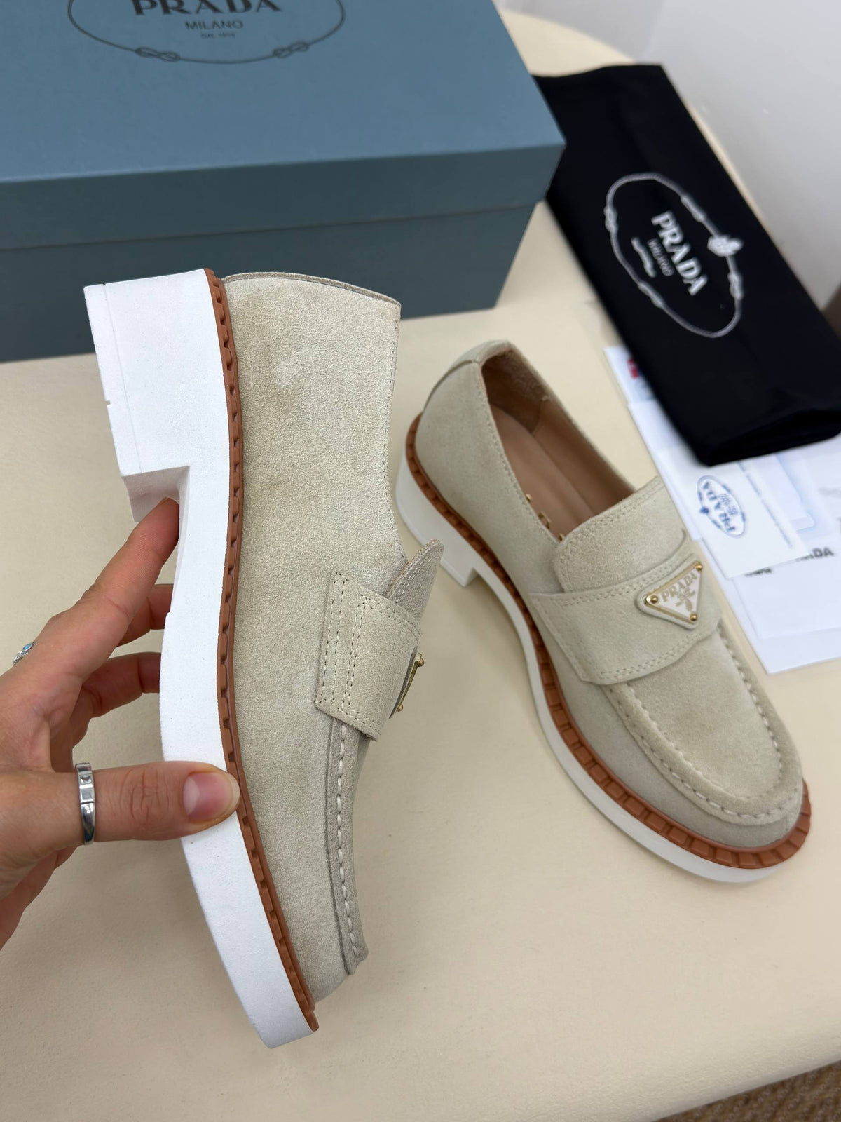 Milano Süet Görünümlü Tokalı Loafer Ayakkabı – Taş Beji