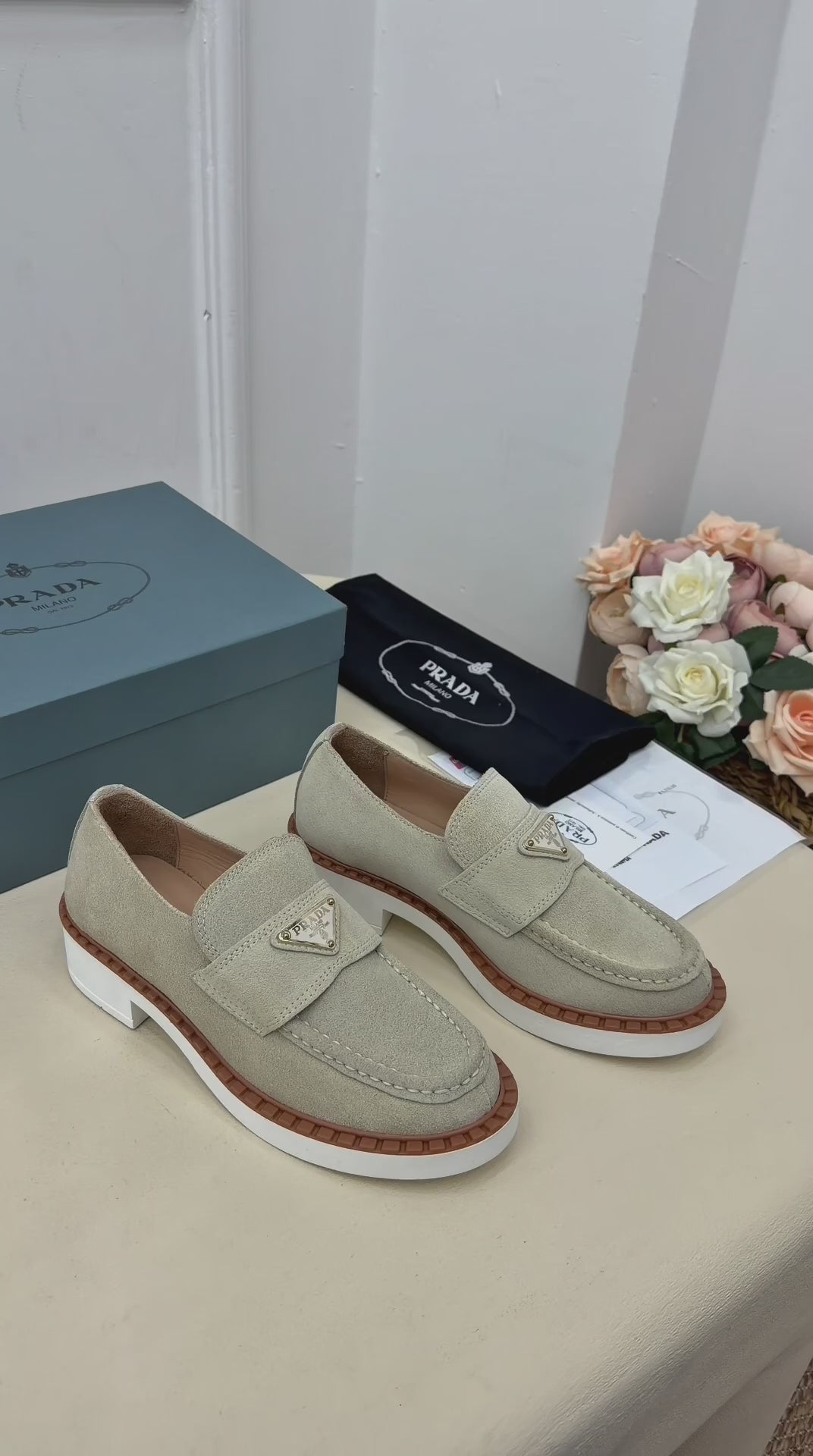 Milano Süet Görünümlü Tokalı Loafer Ayakkabı – Taş Beji