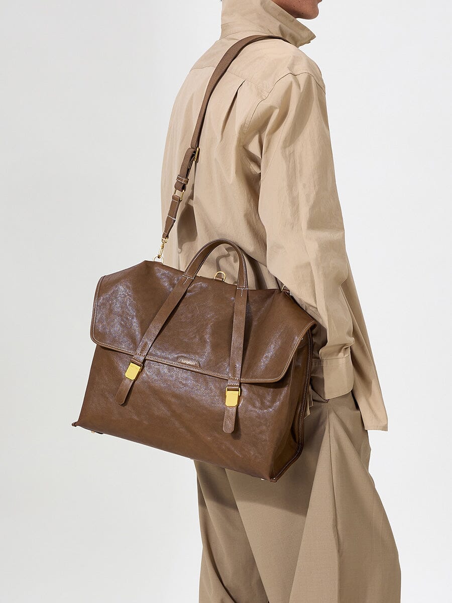The Large Shan Briefcase - Sandal